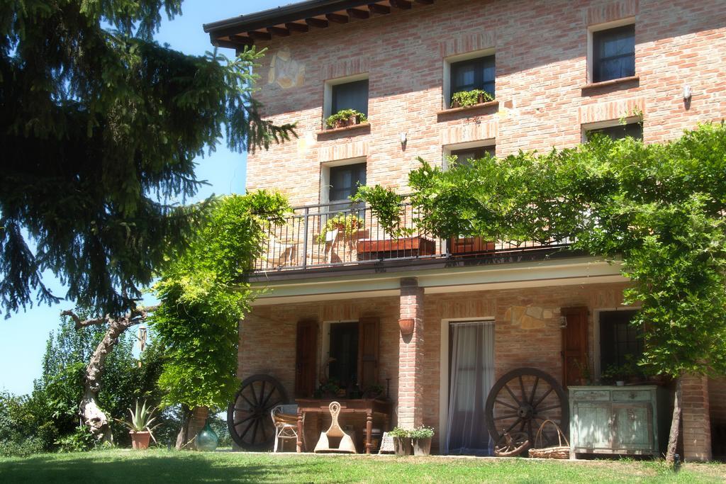 Il Poggio B&B San Damiano al Colle Εξωτερικό φωτογραφία